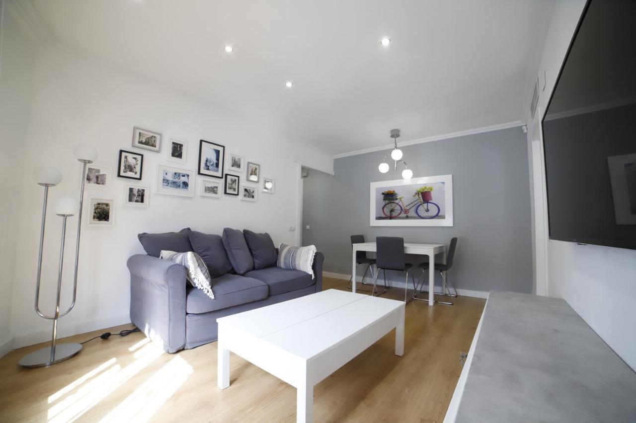 Apartamento En San Basilio Junto A Torre De Belen Cordova Esterno foto