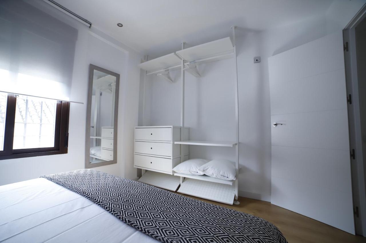 Apartamento En San Basilio Junto A Torre De Belen Cordova Esterno foto
